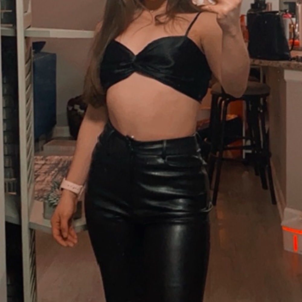 Forever 21 S Satin Twist Top - Picture 6 of 8